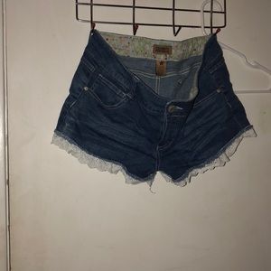 Denim shorts. Size 11.